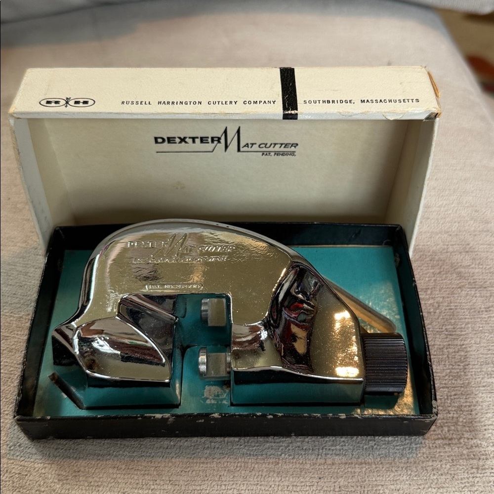 VINTAGE DEXTER MAT CUTTER FOR PHOTO FRAMES SCRAPBOOKING